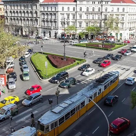 Your In Bp City Budapešť